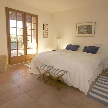 Ami - Raphael Comfortable * Saint-Raphael (Var)